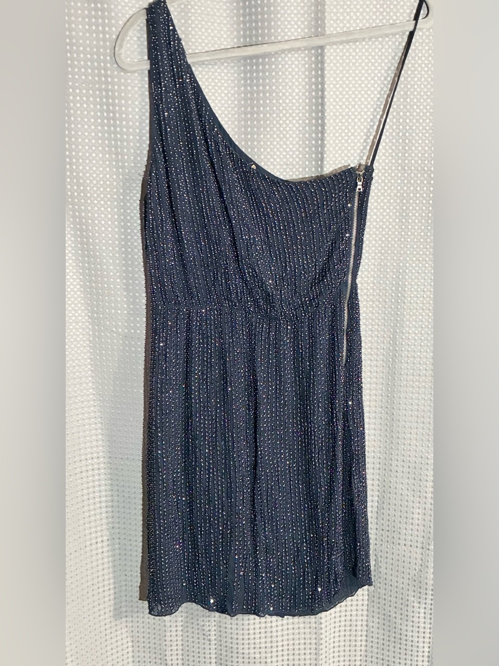 Alice + Olivia Beaded One Shoulder Dress Sz S Side Zip Lined Holiday Party Prom